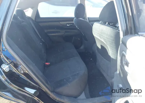 2015 Nissan Altima 2.5 S z USA, uszkodzony, nr VIN 1N4AL3AP3FC490052